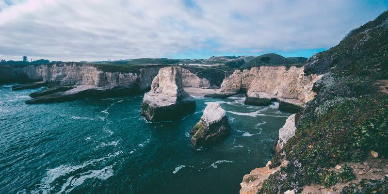 CCSUN007技术博客：深度解析时间敏感网络（TSN）在工业互联网中的关键作用与部署难点