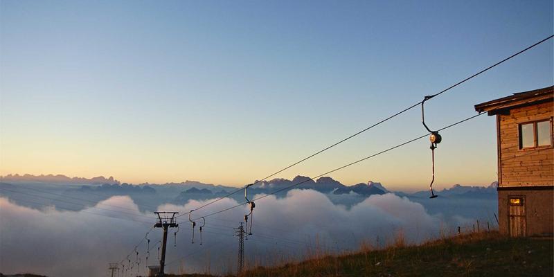 IPv6规模化部署实战指南：企业网络升级的挑战、策略与迁移路径